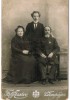 Старшая сестра бабушки Васильева (дев. Лаврова)  Лидия Яковлевна с мужем и сыном в Питере