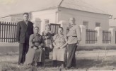 Сестра бабушки Сухова (дев.Лаврова) Серафима Яковлевна. г.Керчь 1963 г. встреча с племянницей Марией и мужем Николаем и их дочкой Машей