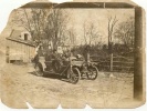 Вильчак Владимир Леонович с отцом (19 октября 1911 года)