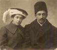 1910 год.
Молодожены: Вельц Ростислав Иосифович и Вера Густавовна ур. Трасак.