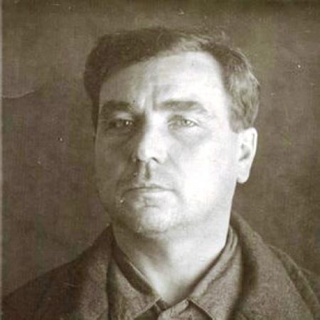 Станиславлев Евгений Дмитриевич