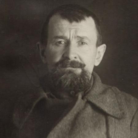 Генрих Иван Васильевич