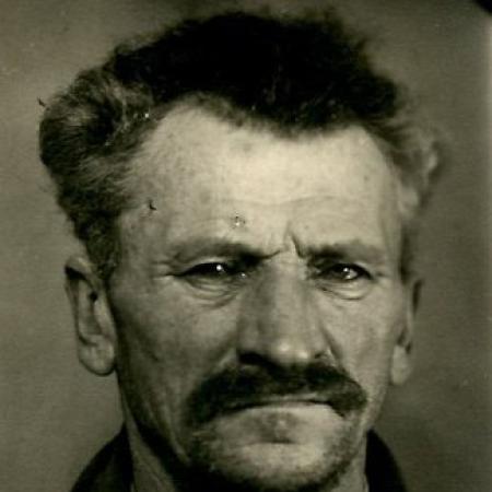 Исаков Петр Яковлевич