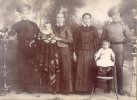 Слева мой дед Иван Иванович, моя бабка Евдокия Иосифовна и их старший сын Василий. 1914 год.