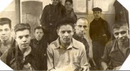 Ученик сапожника Пермской обувной фабрики Женя Вишневецкий(в центре справа).Фото 1946г.Пермь.