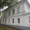 Дом при Никольском соборе (г.Чистополь), верхние три окна квартиры Рождественских (2016 г.)