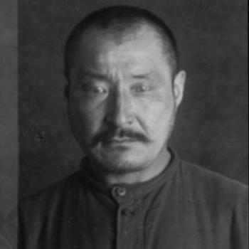 Албеков Каптлеву