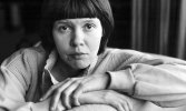 Ирина Ратушинская сразу после освобождения из лагеря