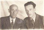 Отец Исаак Маркович Штерн и сын Владимир Исааковитч Штерн (справа) 21 апреля 1947 года - редчайшее фото, сделанное в лагере в Верхней Тавде.