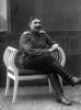 Исаак Мечик, фото послано из действующей армии 23 февраля 1916 г. Это о нем Сергей Довлатов писал: «Росту дед был около семи футов. Он мог положить в рот целое яблоко. Усы его достигали погон...»