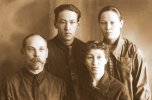 Худеев Сергей Евгеньевич с женой Марией, сыном Владимиром и дочерью Ниной
