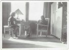 Гертруда Аросева (Фройнд) с матерью Терезией, Дрезден, 1932 г.


