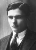 Аксамитовский Стефан Мечиславович (Стефан-Щенсны; Aksamitowski Stefan Szczęsny s. Mieczysława i Zofii)