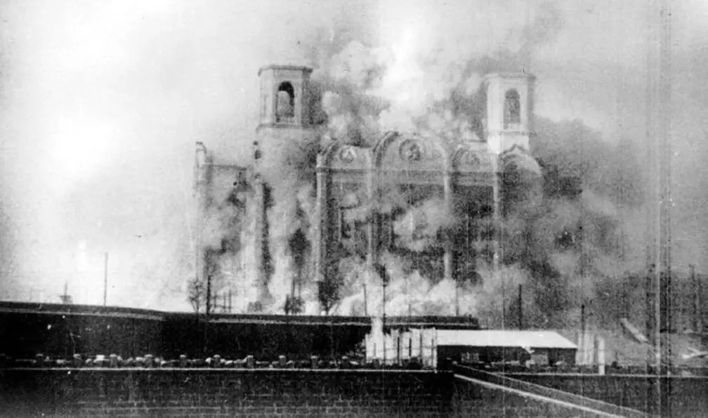 5 декабря 1931 года  был взорван Храм Христа Спасителя