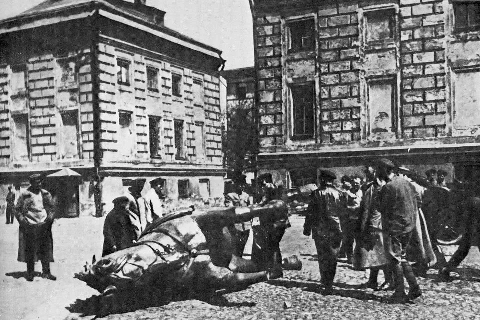 Открытие памятника генералу Скобелеву на Тверской площади в Москве, 1912 год.