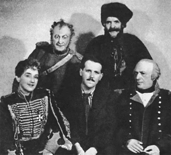 Алекса́ндр Константи́нович Гладко́в (17 (30) марта 1912, Муром, — 11 апреля 1976, Москва) — русский советский драматург и киносценарист.