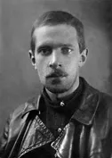Художилов Николай Михайлович (16.09.1900, Петербург – 20.12.1937, Ленинград) – дядя. Расстрелян в Ленинграде 20 декабря 1937 г., похоронен в Левашовской пустоши.