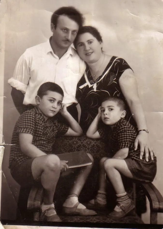  1960 г., Донецк, семья Рогозиных