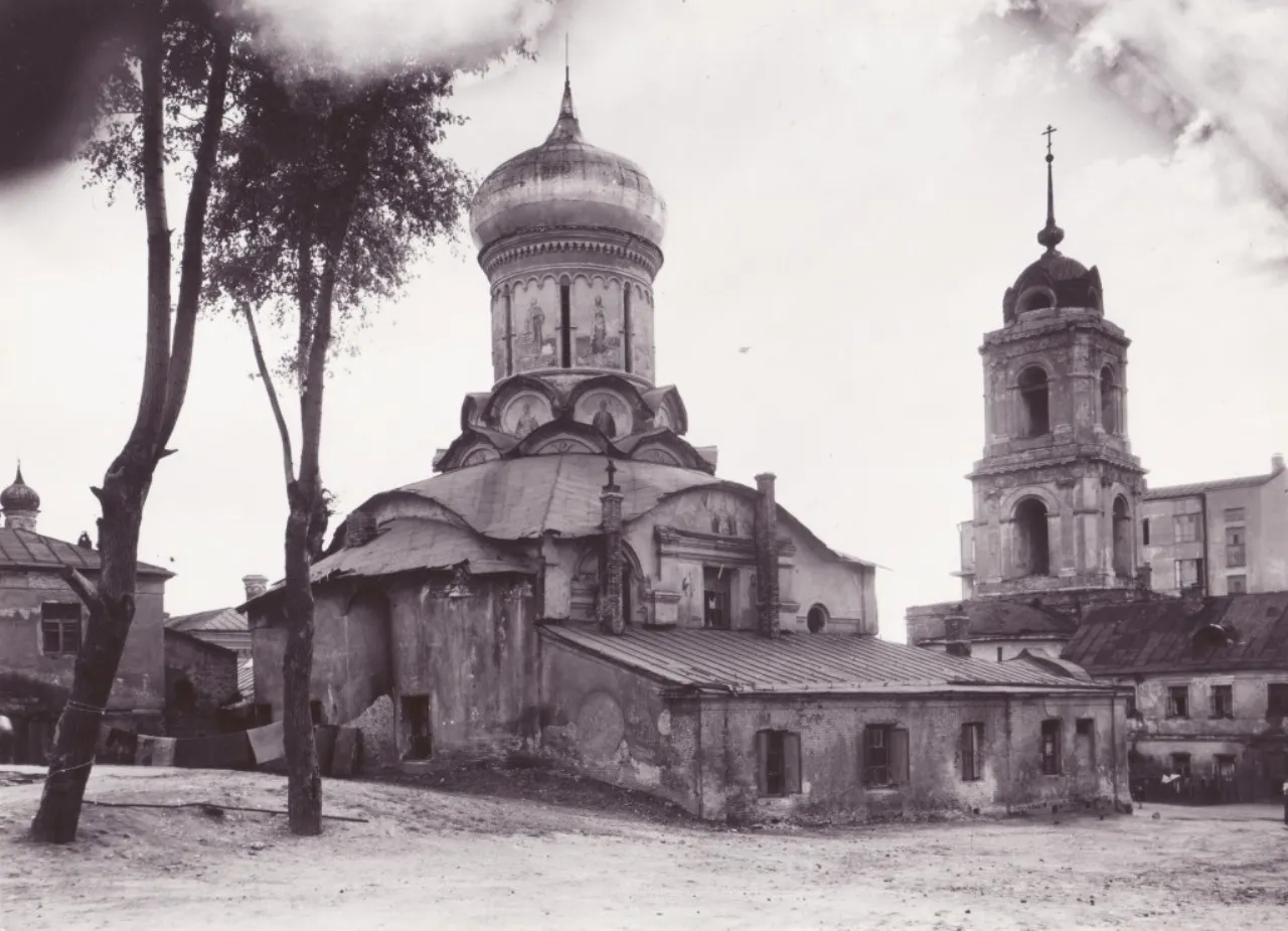 Рождественский концлагерь, Богородице-Рождественский монастырь, Рождественский монастырь (Москва)