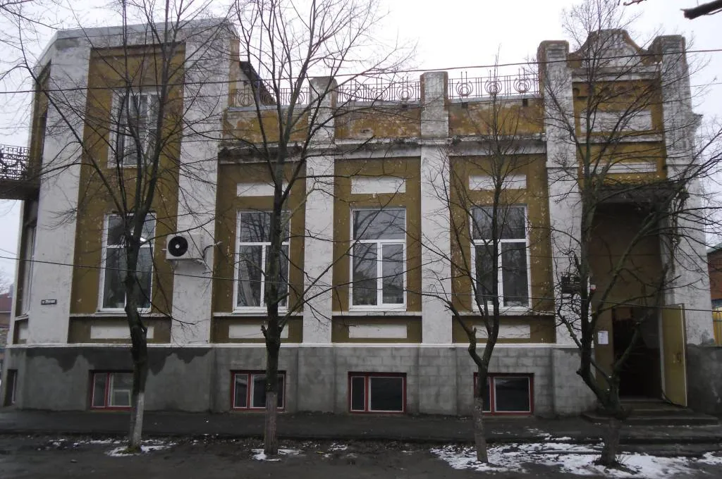 Современный вид дома Ф.С.Рубцова. Этот тот дом в котором проживал П.Н.Краснов находясь в ст. Константиновской в период с февраля по апрель 1918 года.