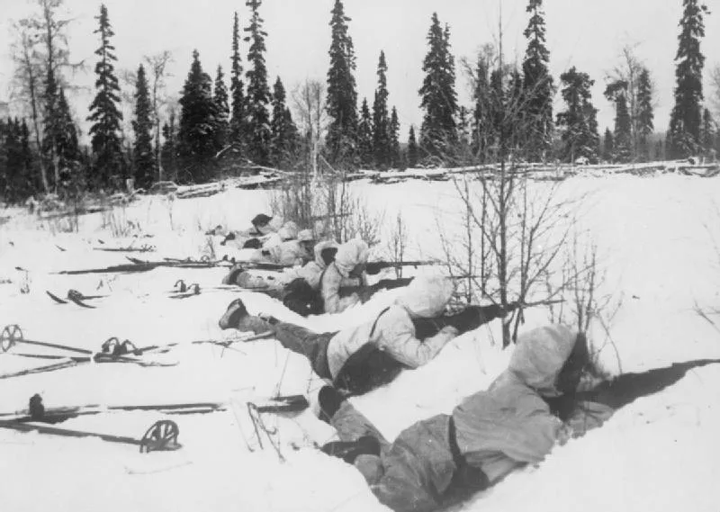 СОВЕТСКО-ФИНСКАЯ ВОЙНА (1939-1940 годы)